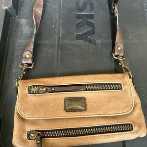 Simply Noelle Tan Crossbody Bag with Zipper Accents